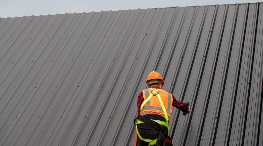 Expert new roof installation services in Smithville, MS